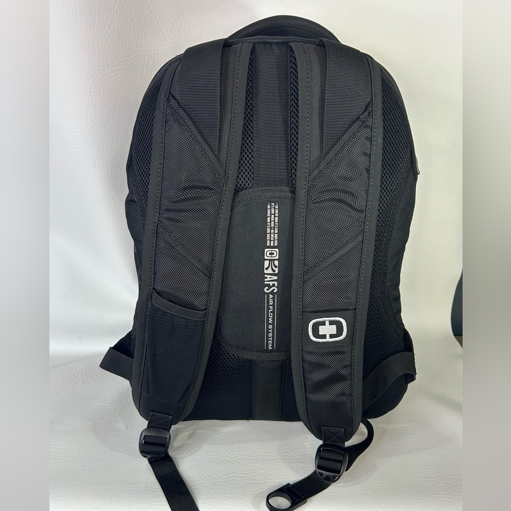OGIO Mercur Laptop Backpack – Black | Wilson & Company Edition | PRISTINE - Picture 2 of 11